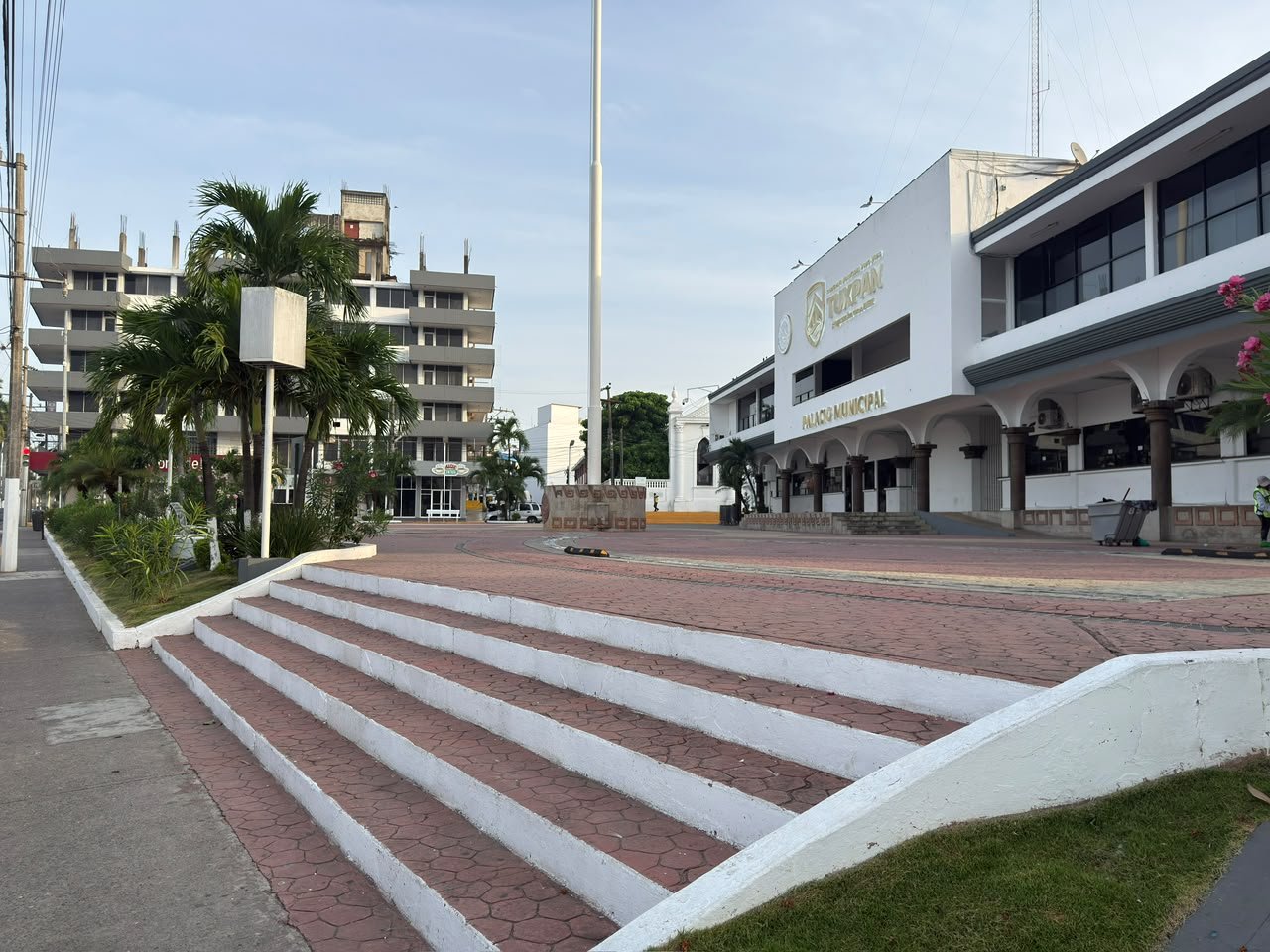 logo_parque_rodriguez_cano